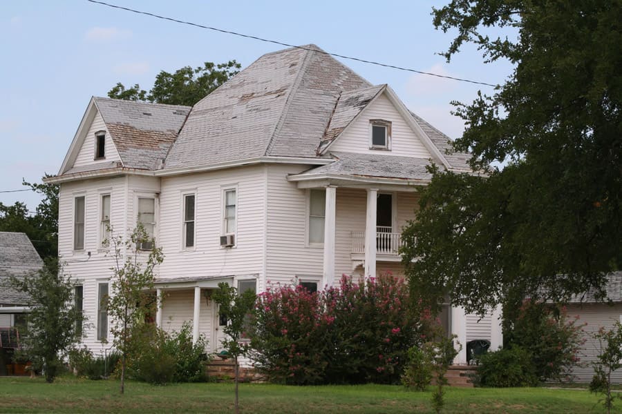 Old deteriorating house